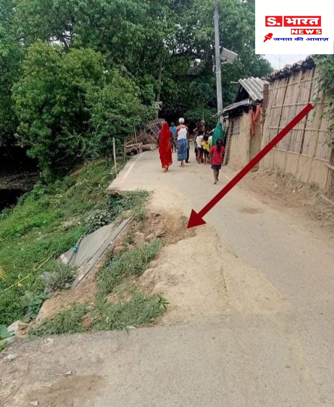 वारंटी अवधि में सड़क रहने के बावजूद विभाग के द्वारा नहीं करवाया जाता है, मरम्मत !!